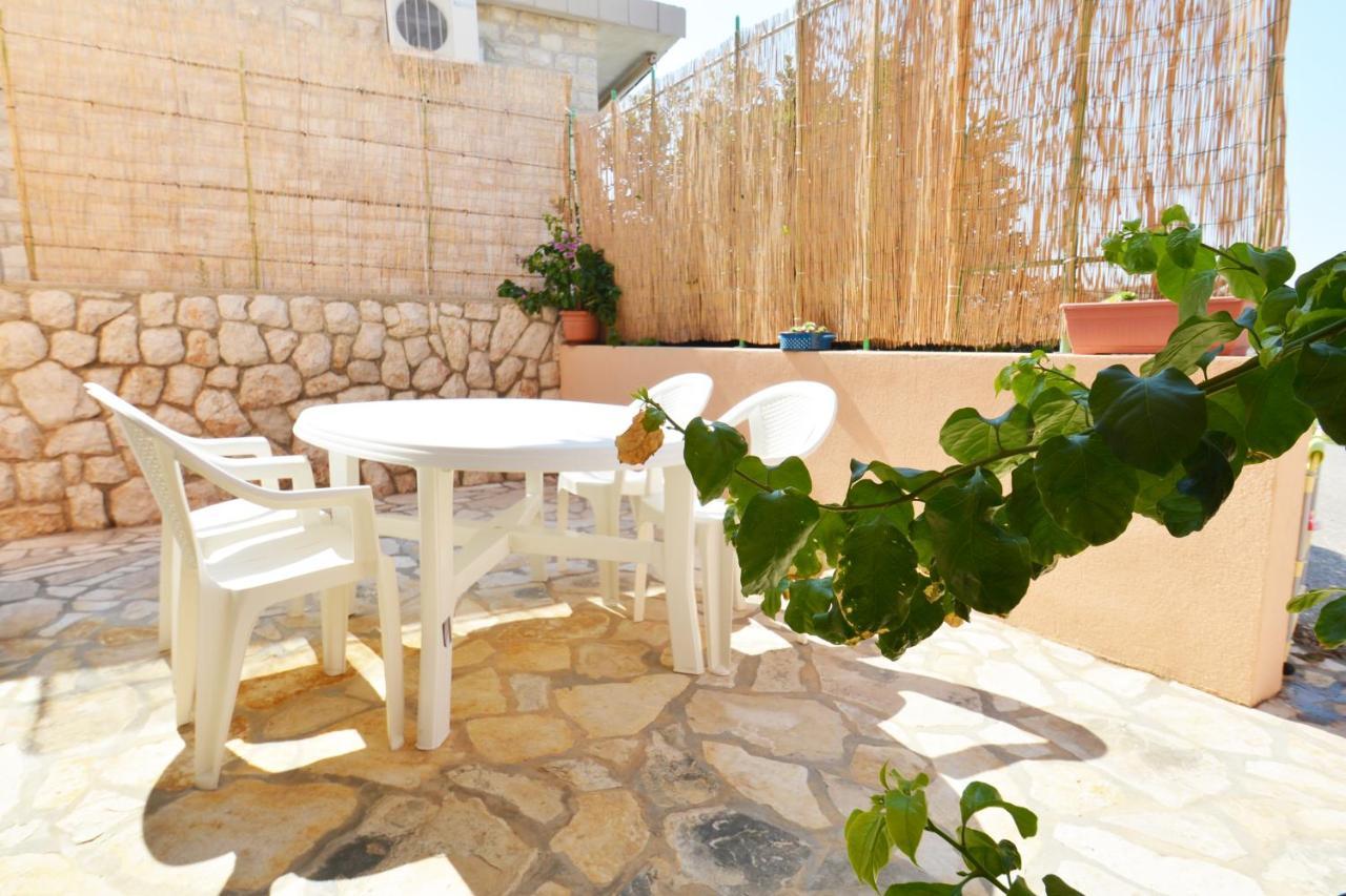 Apartments Barbati Kustići Dış mekan fotoğraf