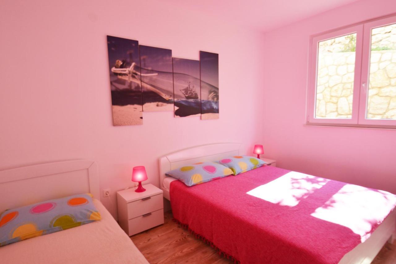 Apartments Barbati Kustići Dış mekan fotoğraf