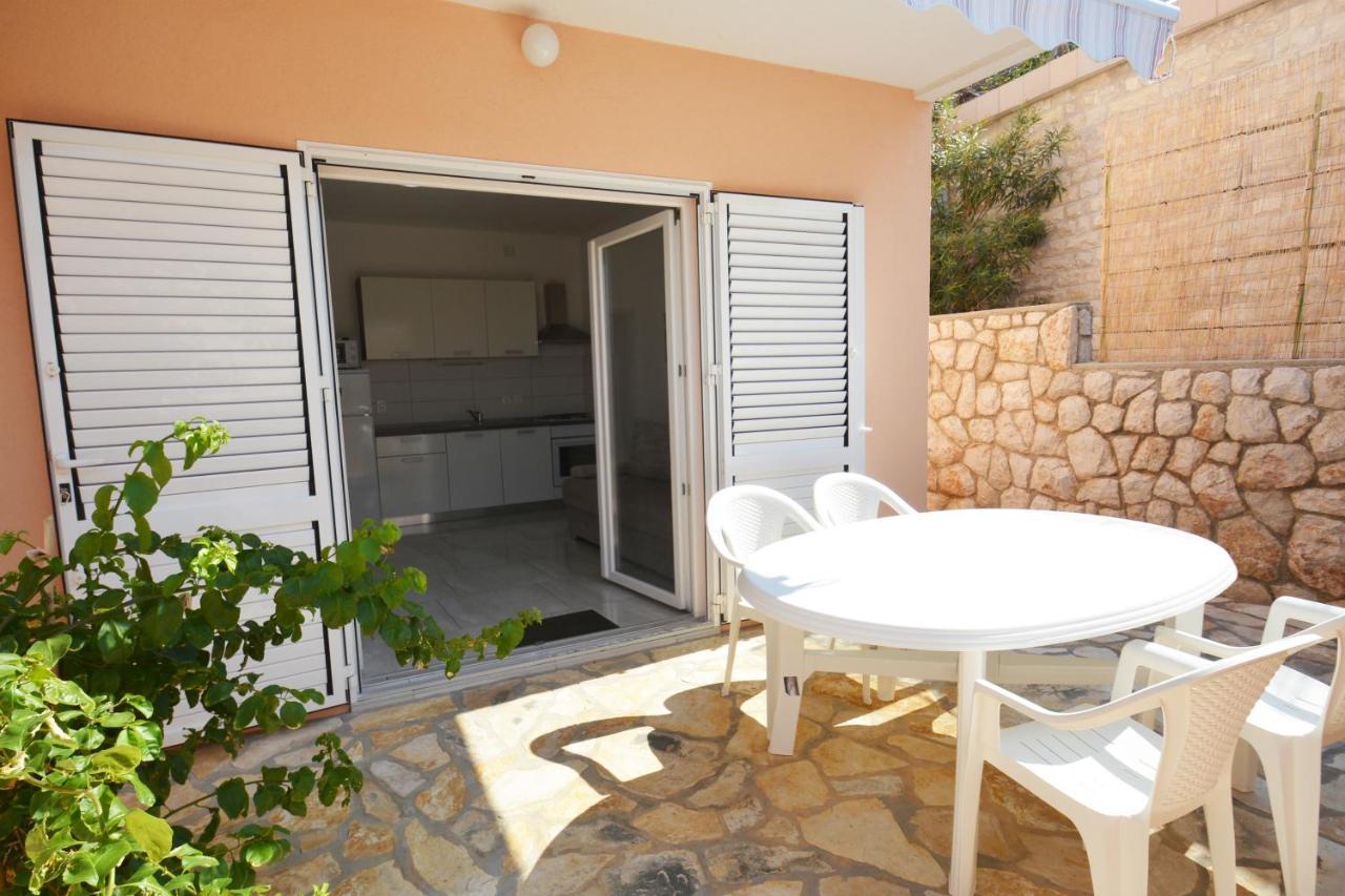 Apartments Barbati Kustići Dış mekan fotoğraf