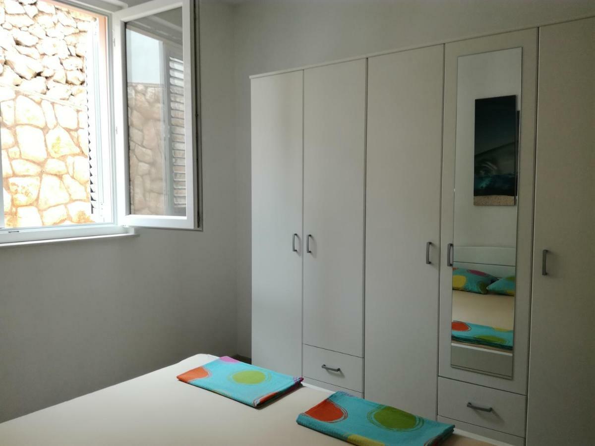 Apartments Barbati Kustići Dış mekan fotoğraf
